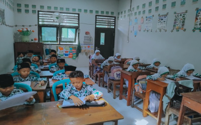 Hari Keempat STS, Murid MIN 1 Tuban Taklukkan Matematika dan Bahasa Inggris